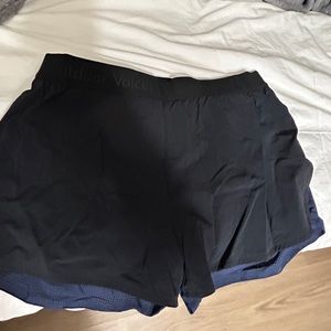 Outdoor voices size medium 2.5 inch inseam navy and black running shorts